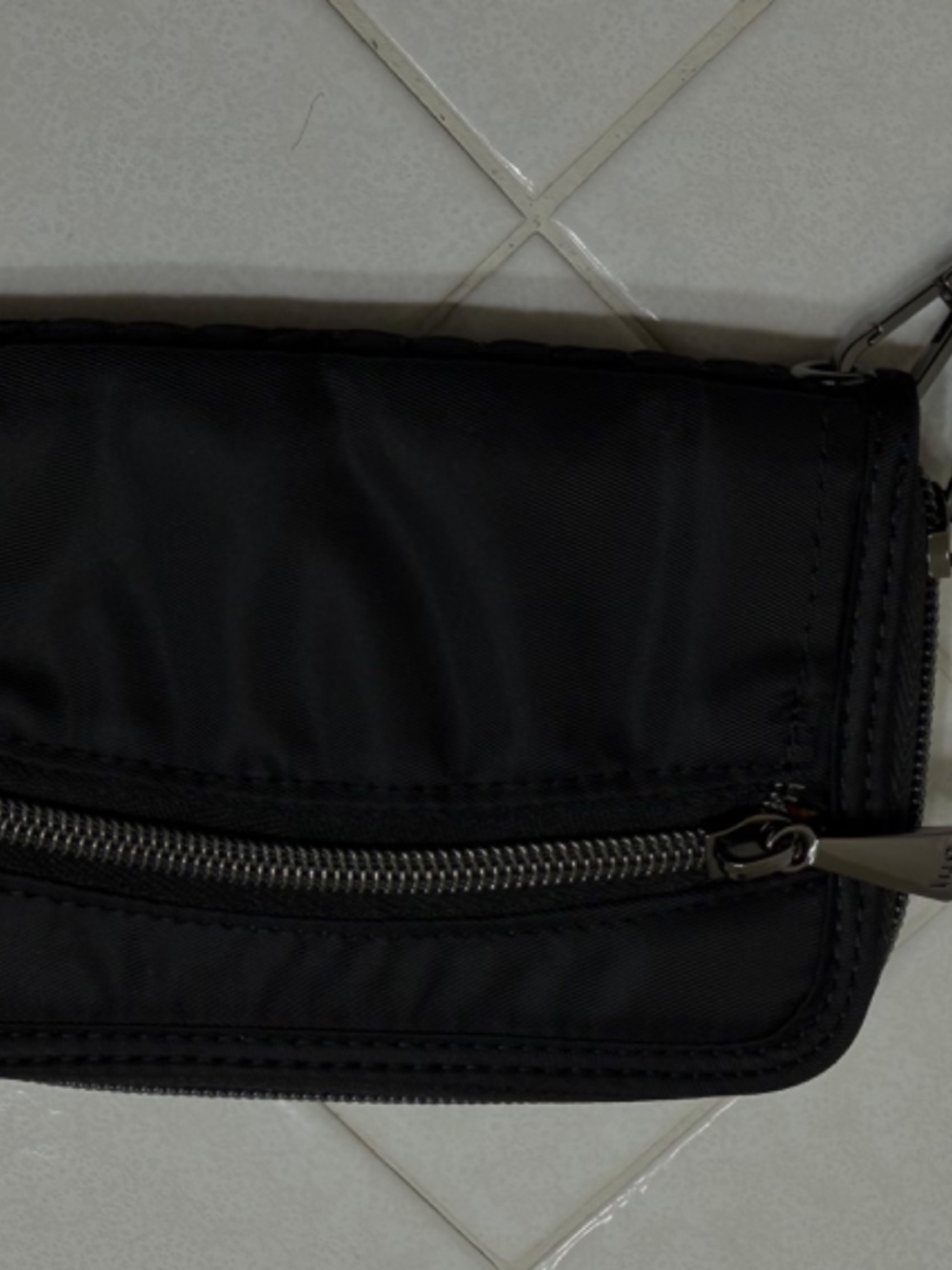 Lug Ranger Crossbody - Picture 11 of 13